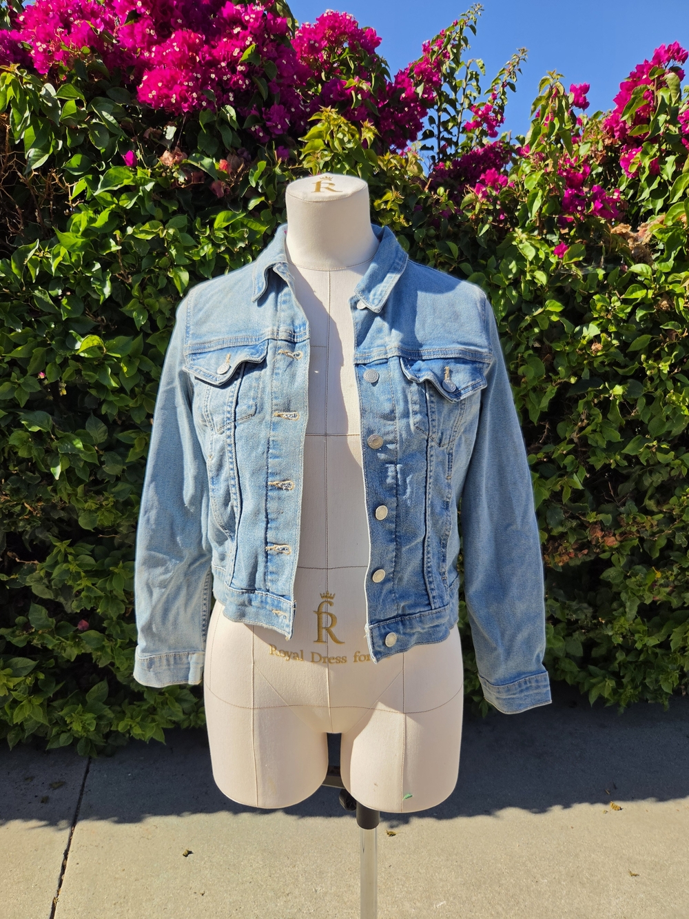 Levi's Trucker Jacket XS Light Wash Distressed Denim Movie Costume Wardrobe